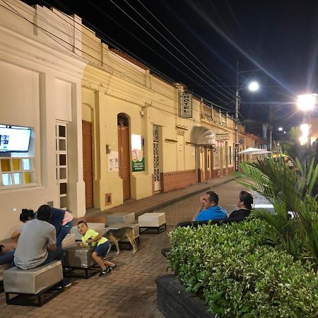 Kava Casa Hostal Roldanillo Exterior photo